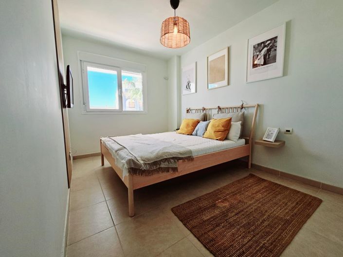 Image No.10-2 Bed Apartment for sale