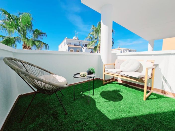 Image No.17-2 Bed Apartment for sale