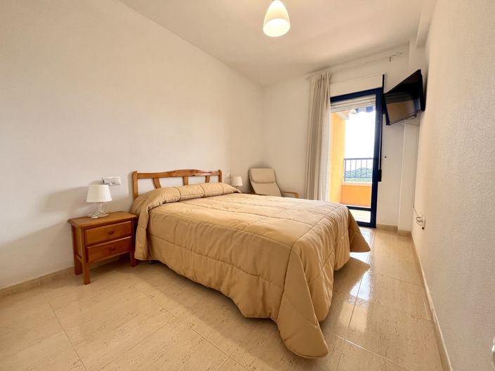 Image No.5-2 Bed Apartment for sale