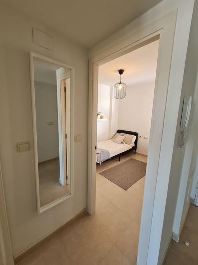 Image No.20-2 Bed Apartment for sale