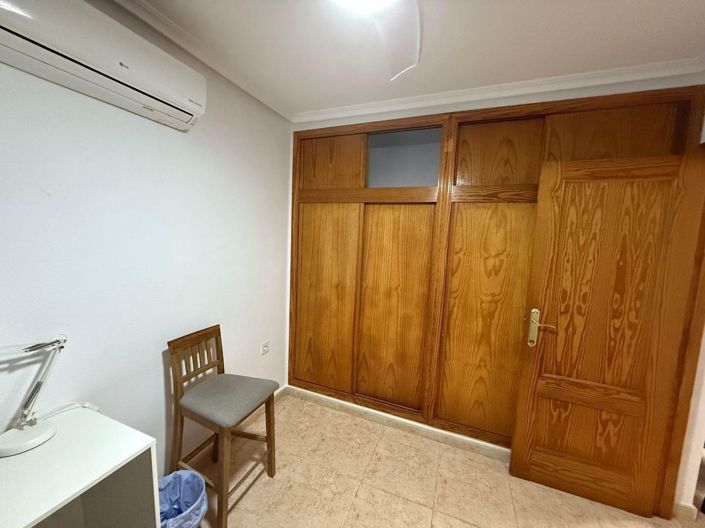 Image No.6-3 Bed Townhouse for sale