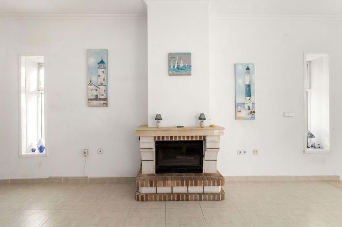 Image No.26-4 Bed Villa for sale