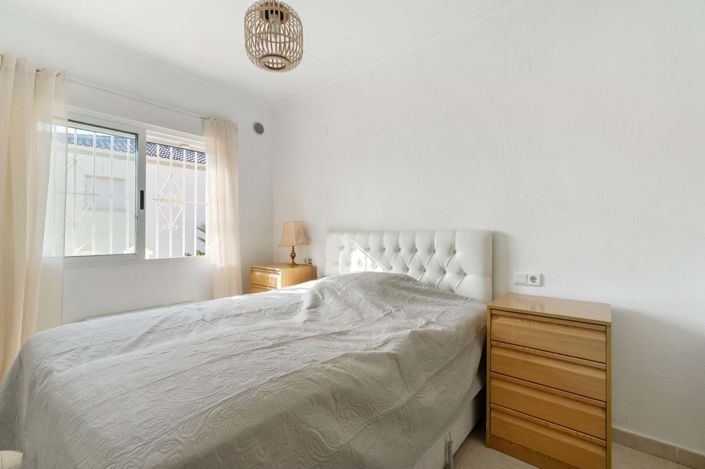 Image No.8-4 Bed Villa for sale