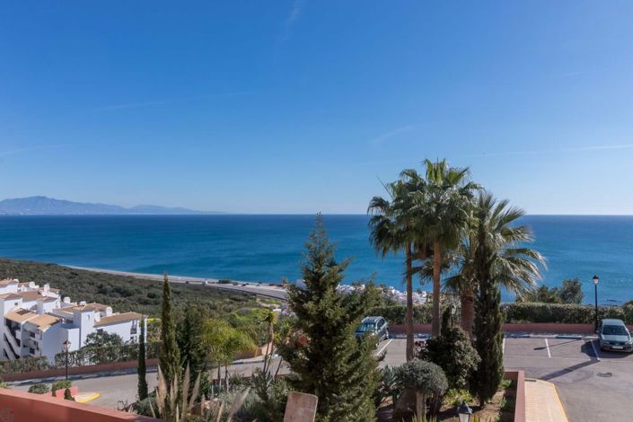 Image No.34-3 Bed Apartment for sale