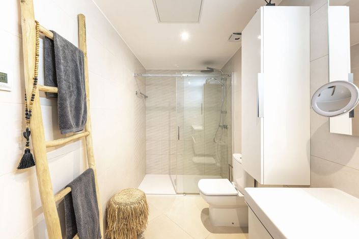 Image No.14-3 Bed Apartment for sale