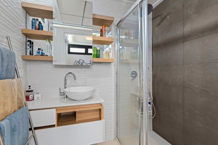 Image No.22-4 Bed Townhouse for sale