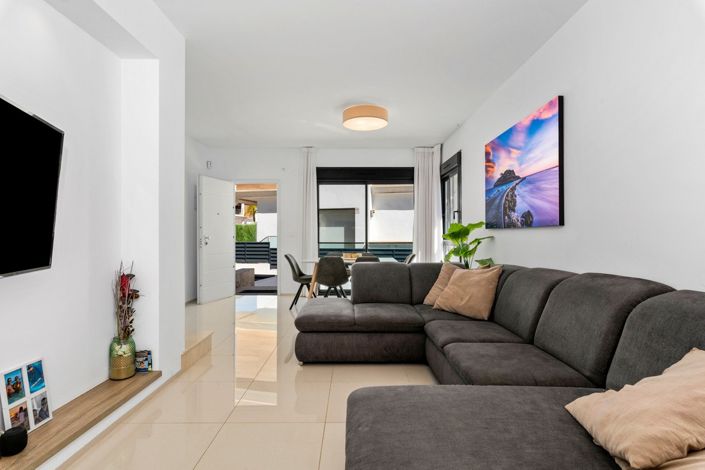 Image No.6-4 Bed Townhouse for sale