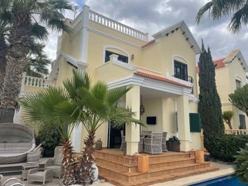 3 Bed Villa for sale