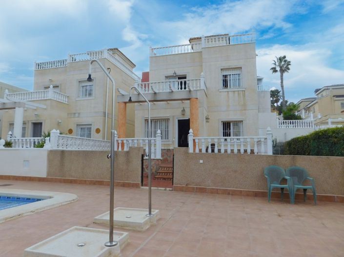 Image No.5-3 Bed Villa for sale