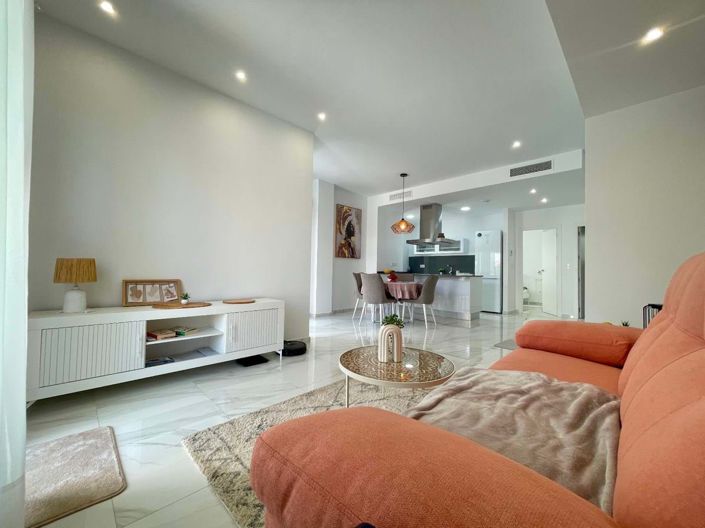 Image No.3-3 Bed Villa for sale