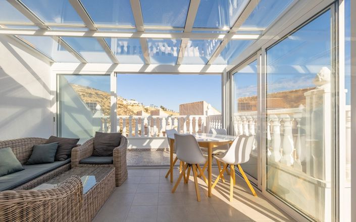 Image No.21-3 Bed Townhouse for sale