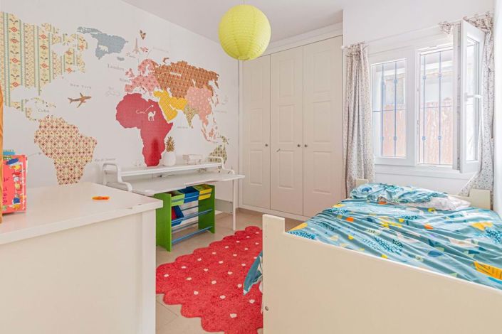 Image No.10-4 Bed Villa for sale