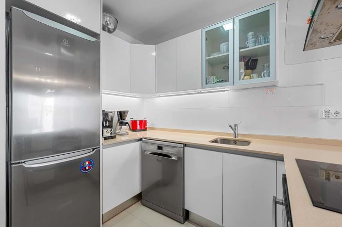 Image No.8-2 Bed Apartment for sale