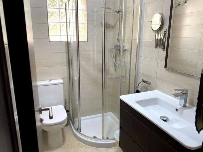 Image No.12-5 Bed Villa for sale