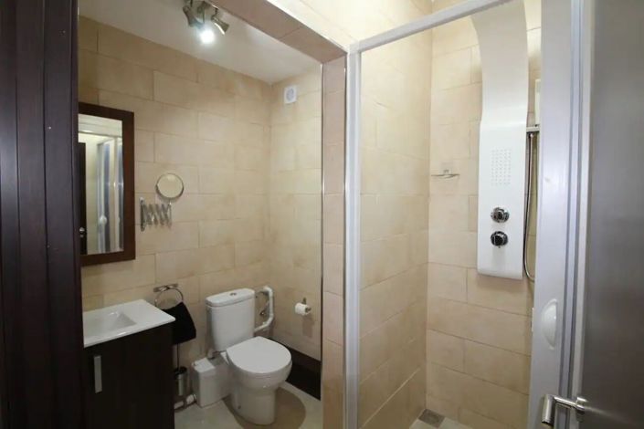 Image No.25-5 Bed Villa for sale