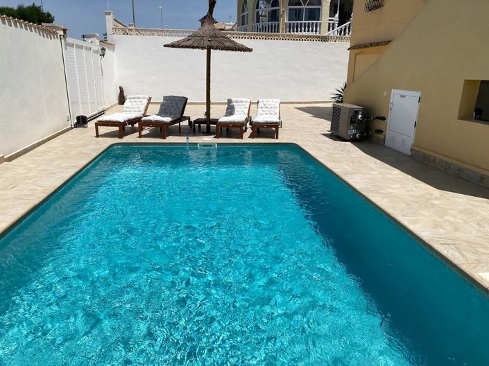 Image No.29-5 Bed Villa for sale