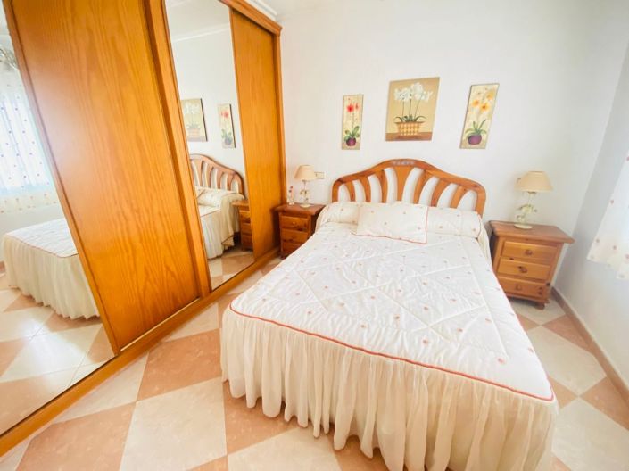 Image No.14-3 Bed Apartment for sale