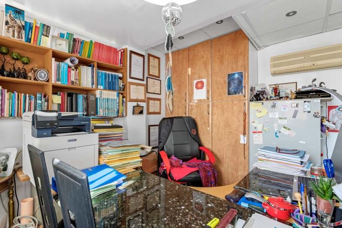 Image No.11-4 Bed Villa for sale