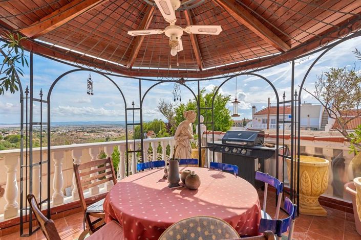 Image No.20-4 Bed Villa for sale