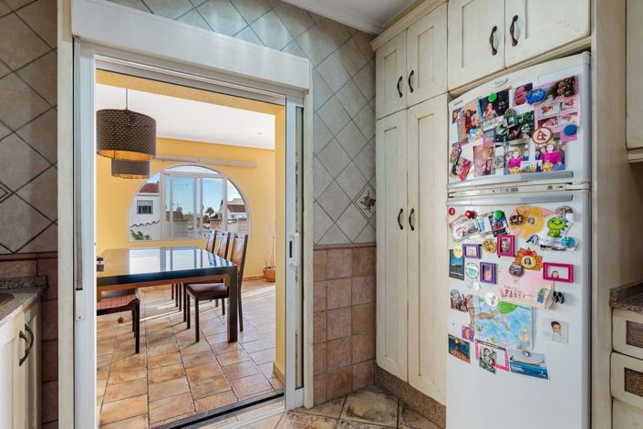 Image No.10-4 Bed Villa for sale