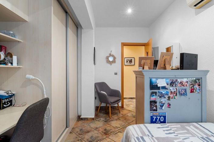 Image No.16-4 Bed Villa for sale