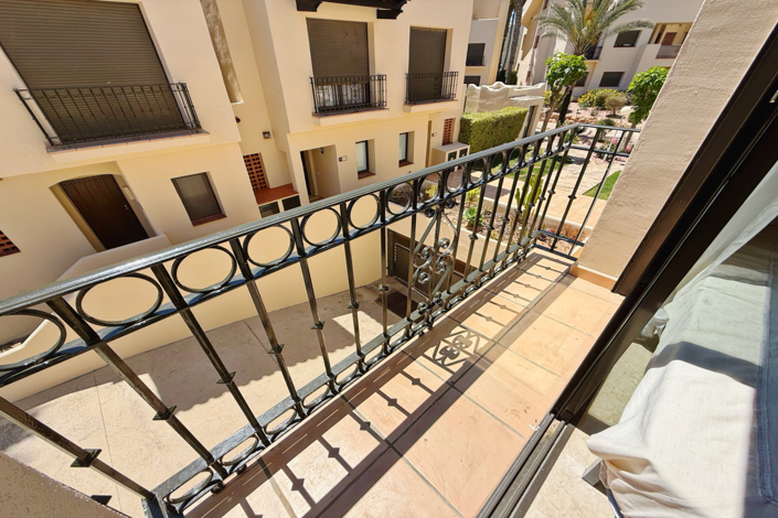 Image No.20-2 Bed Apartment for sale