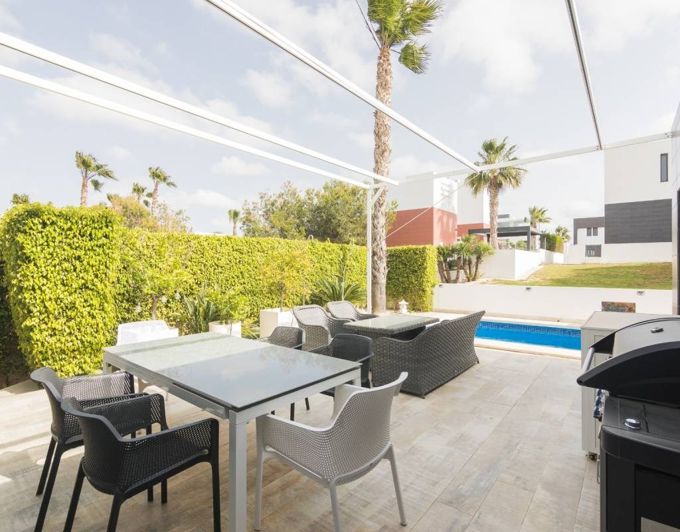 Image No.10-3 Bed Semi-Detached for sale