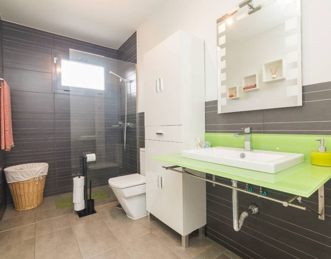 Image No.43-3 Bed Semi-Detached for sale