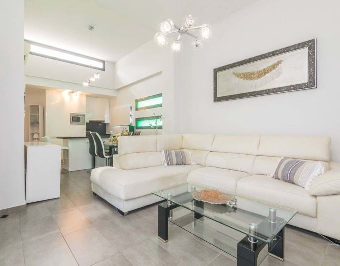 Image No.9-3 Bed Semi-Detached for sale