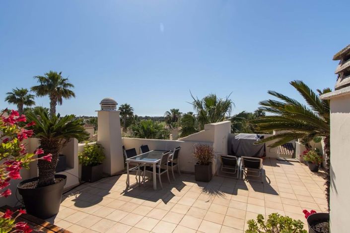 Image No.25-2 Bed Apartment for sale