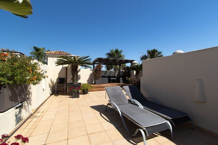 Image No.33-2 Bed Apartment for sale