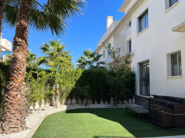 Image No.24-2 Bed Apartment for sale