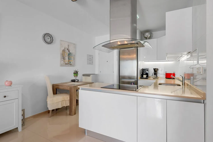 Image No.11-2 Bed Apartment for sale