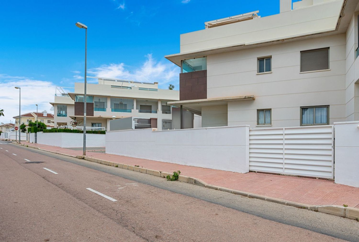 Image No.26-2 Bed Apartment for sale