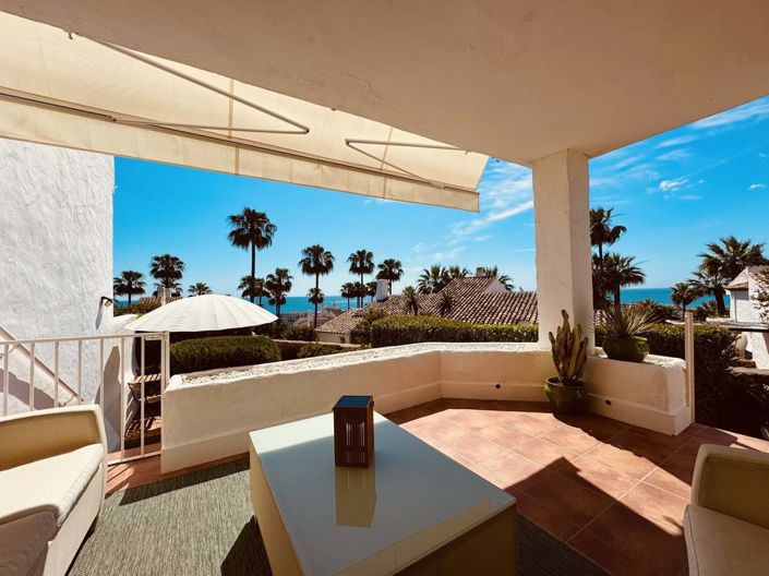 Image No.15-2 Bed Semi-Detached for sale