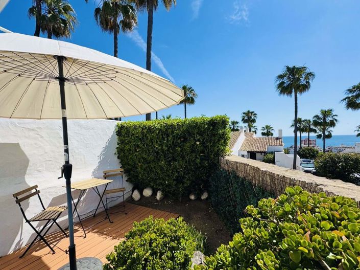 Image No.17-2 Bed Semi-Detached for sale