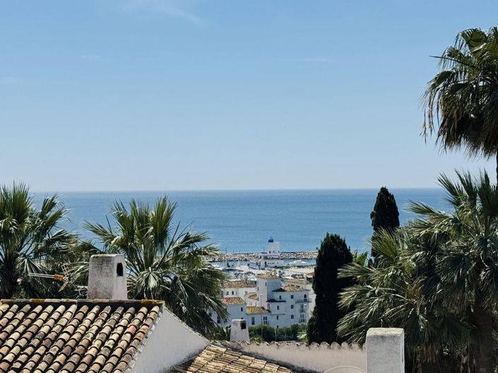 Image No.5-2 Bed Semi-Detached for sale