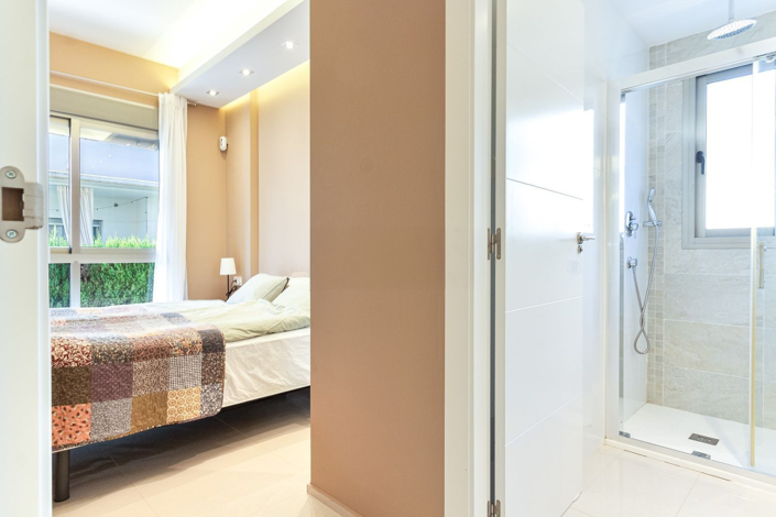 Image No.10-2 Bed Townhouse for sale