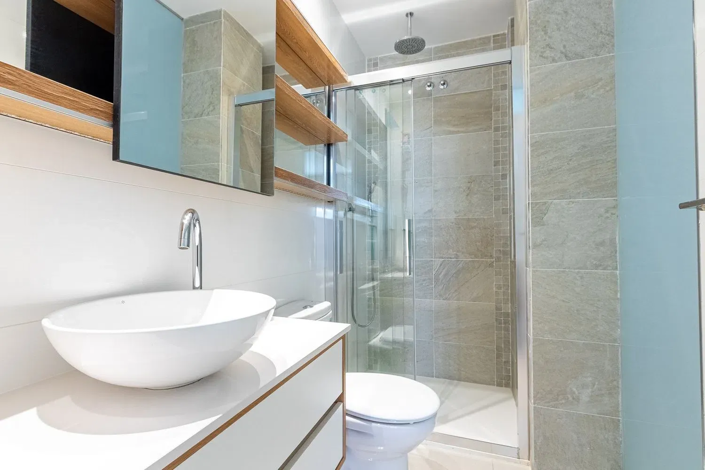 Image No.17-2 Bed Townhouse for sale