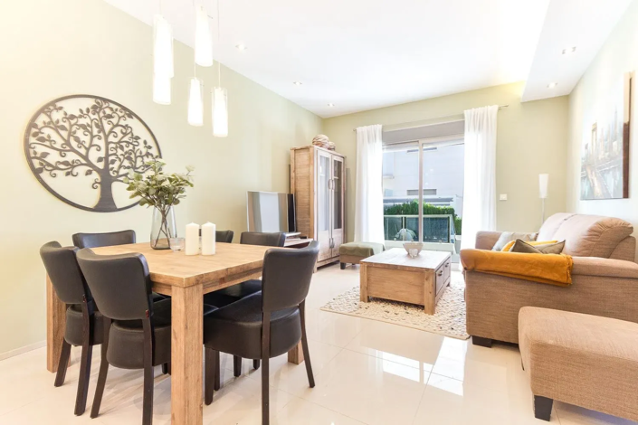 Image No.3-2 Bed Townhouse for sale