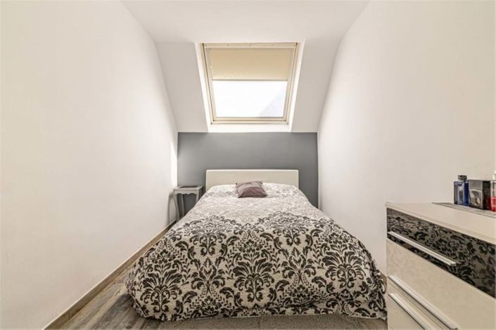 Image No.12-3 Bed Townhouse for sale