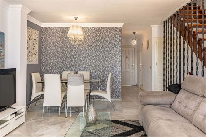 Image No.8-3 Bed Townhouse for sale