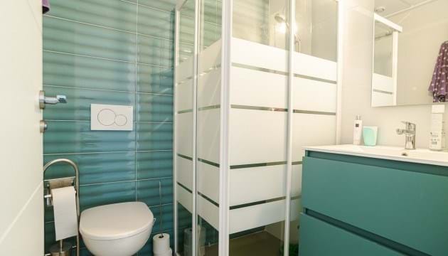 Image No.20-2 Bed Apartment for sale