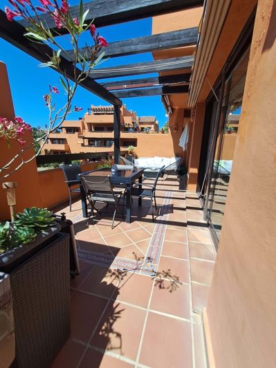 Image No.4-2 Bed Apartment for sale