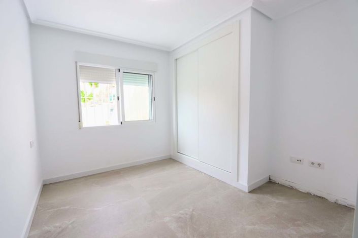 Image No.15-2 Bed Apartment for sale