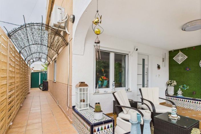 Image No.17-3 Bed Villa for sale