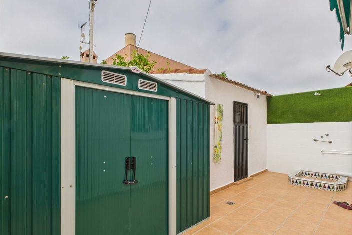 Image No.18-3 Bed Villa for sale