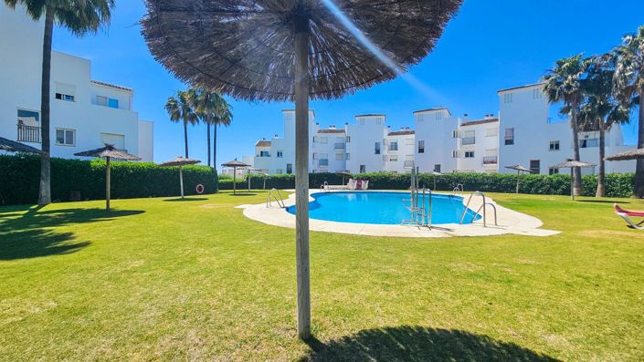 Image No.18-3 Bed Apartment for sale