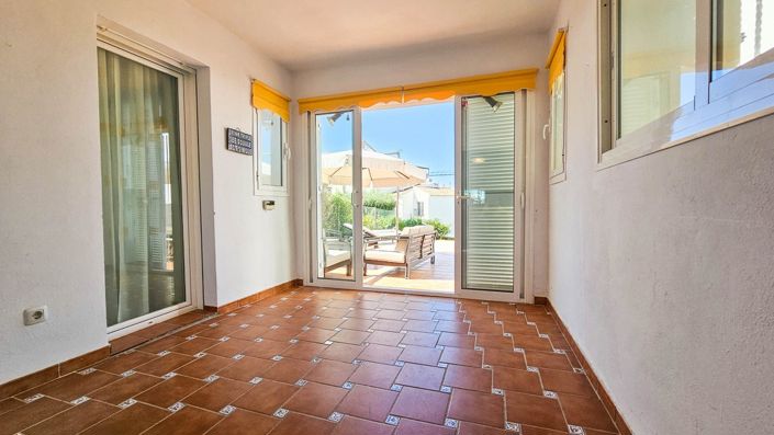 Image No.19-3 Bed Apartment for sale