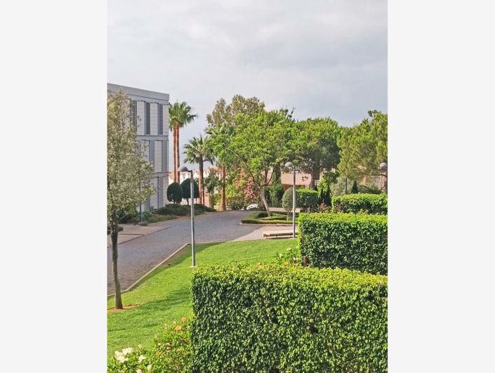 Image No.30-3 Bed Apartment for sale